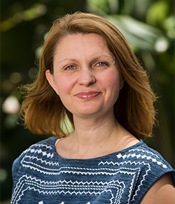 Samantha McCaul, Senior Marketing Manager, Fresh Gourmet Company